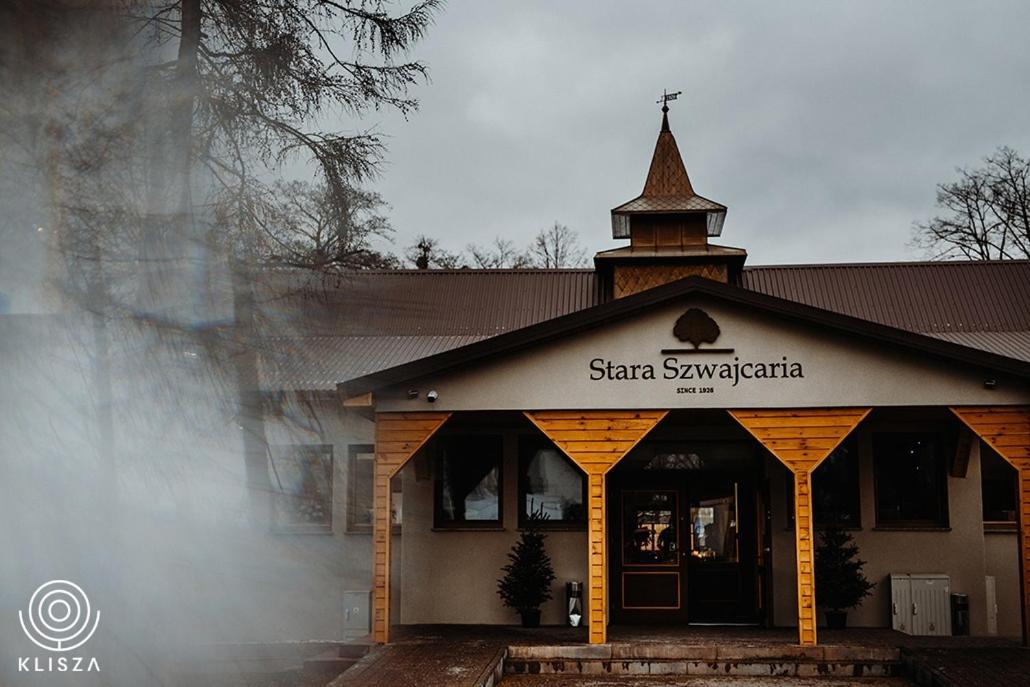 Stara Szwajcaria Bed & Breakfast Gliwice Bagian luar foto